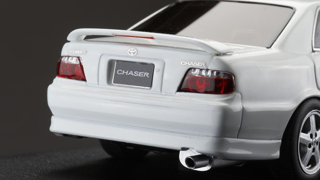 イグニッションモデル チェイサーツアラーV 1/43 ホワイト BBSホイール イグニッションモデル チェイサーツアラーV 1/43 ホワイト BBSホイール